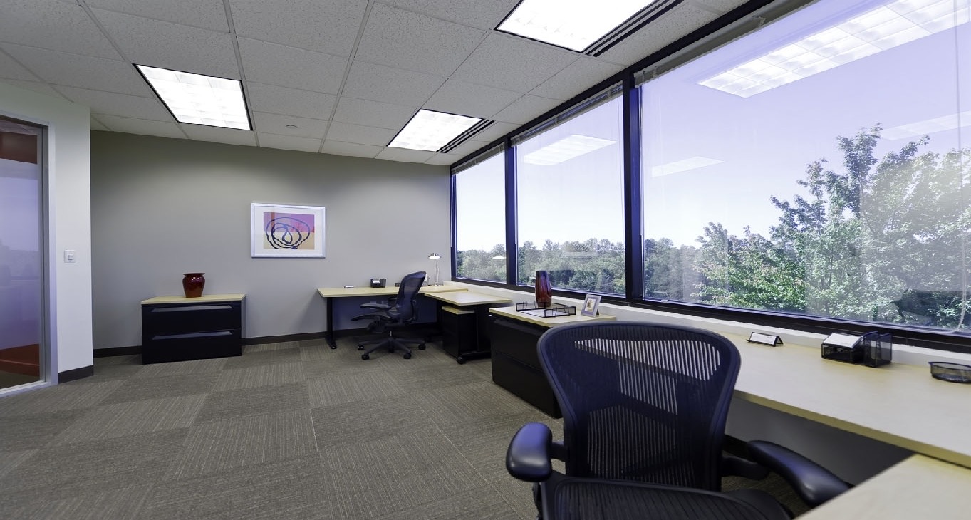 Rent office 301 McCullough Drive — photo 7