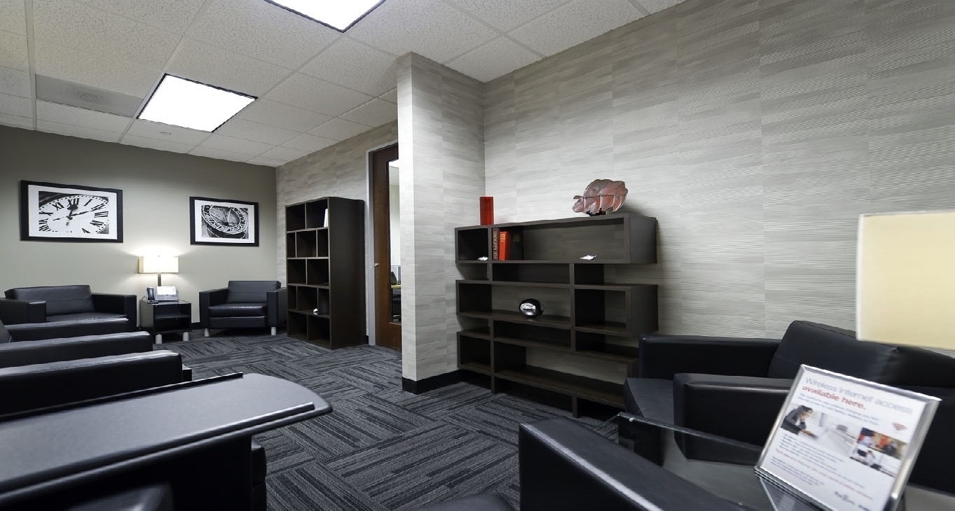 Rent office 301 McCullough Drive — photo 6