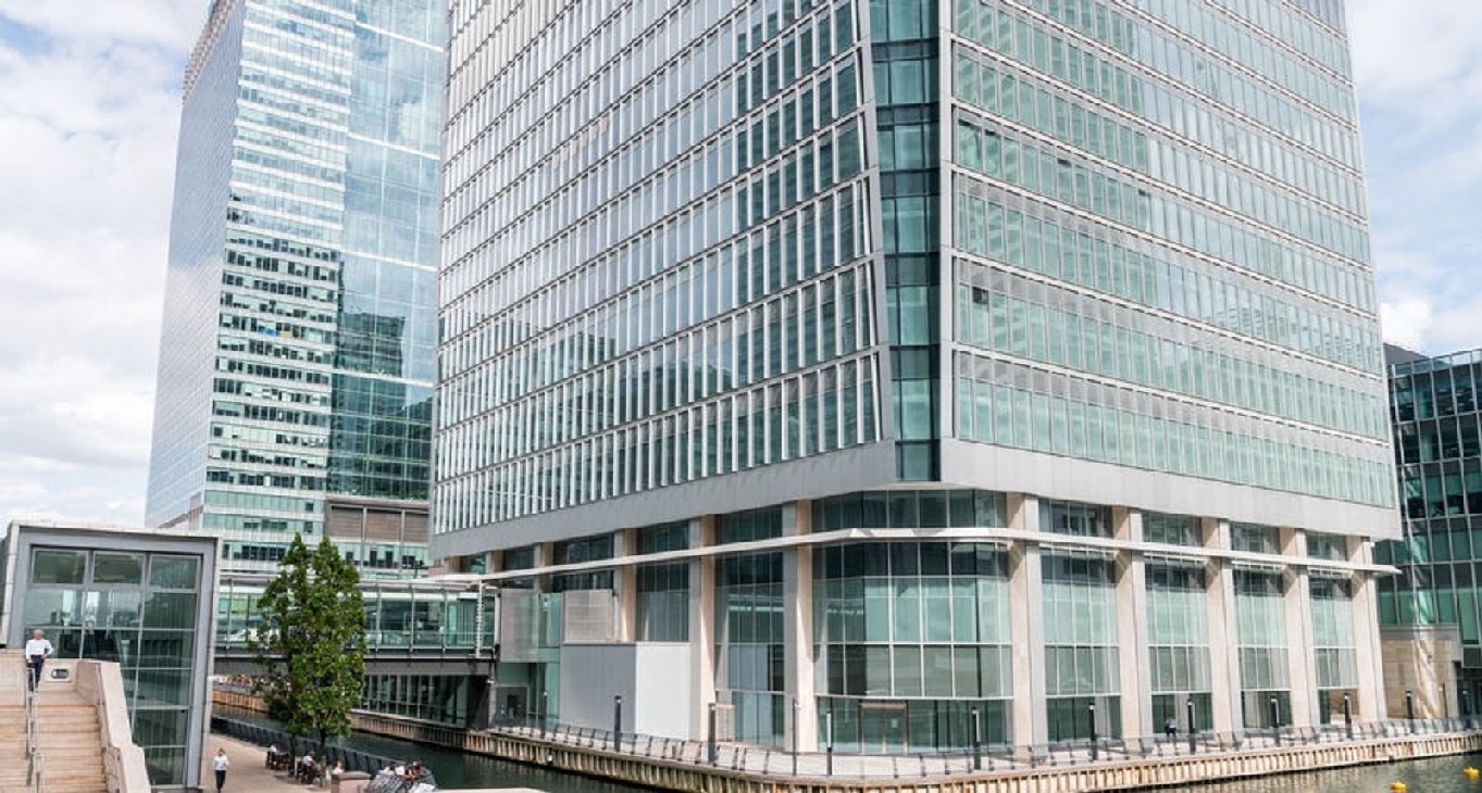 Centro de negocios 30 Churchill Place Rent office 30 Churchill Place — photo 8