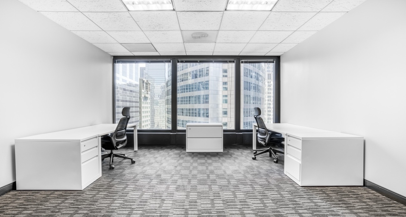 Rent office 30 South Wacker — photo 7