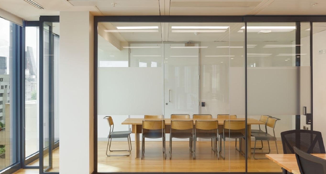 Rent office 30 Stamford Street, London — photo 4