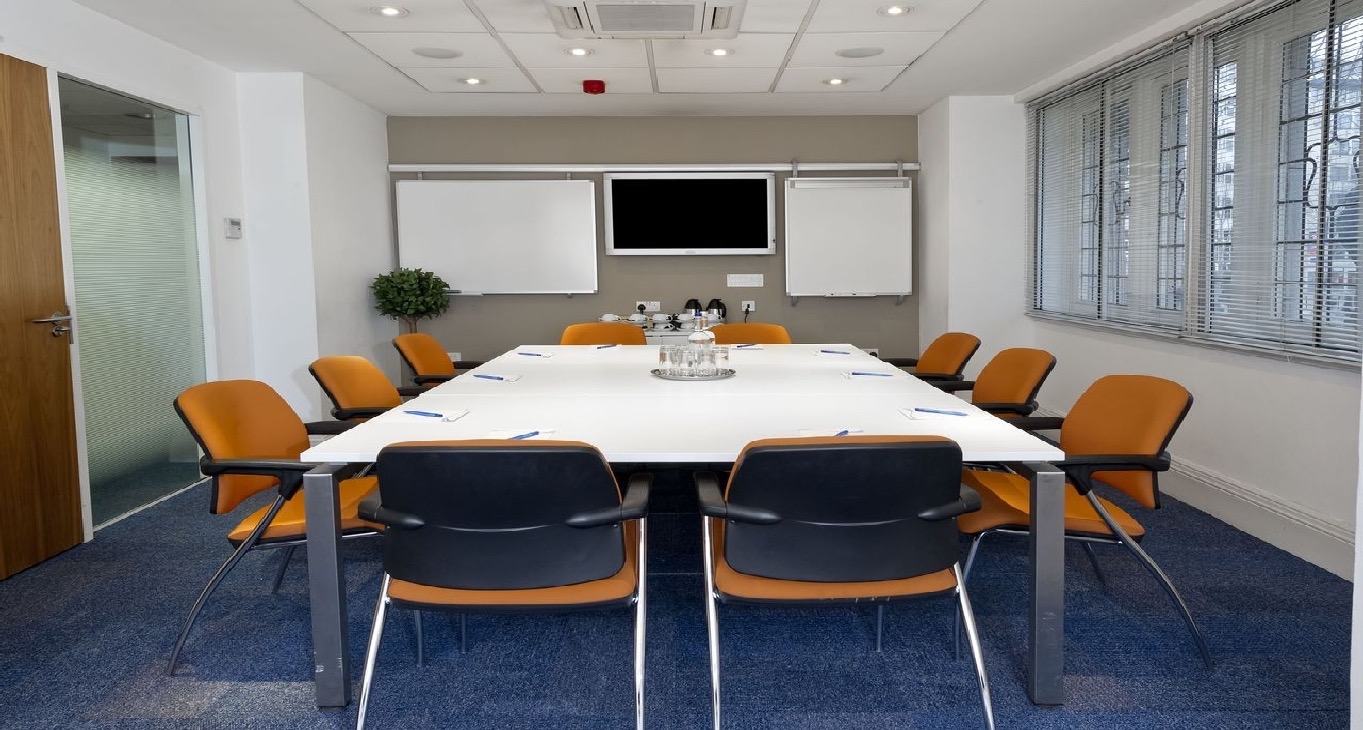 Pusat bisnis 31 Southampton Row Rent office 31 Southampton Row — photo 2
