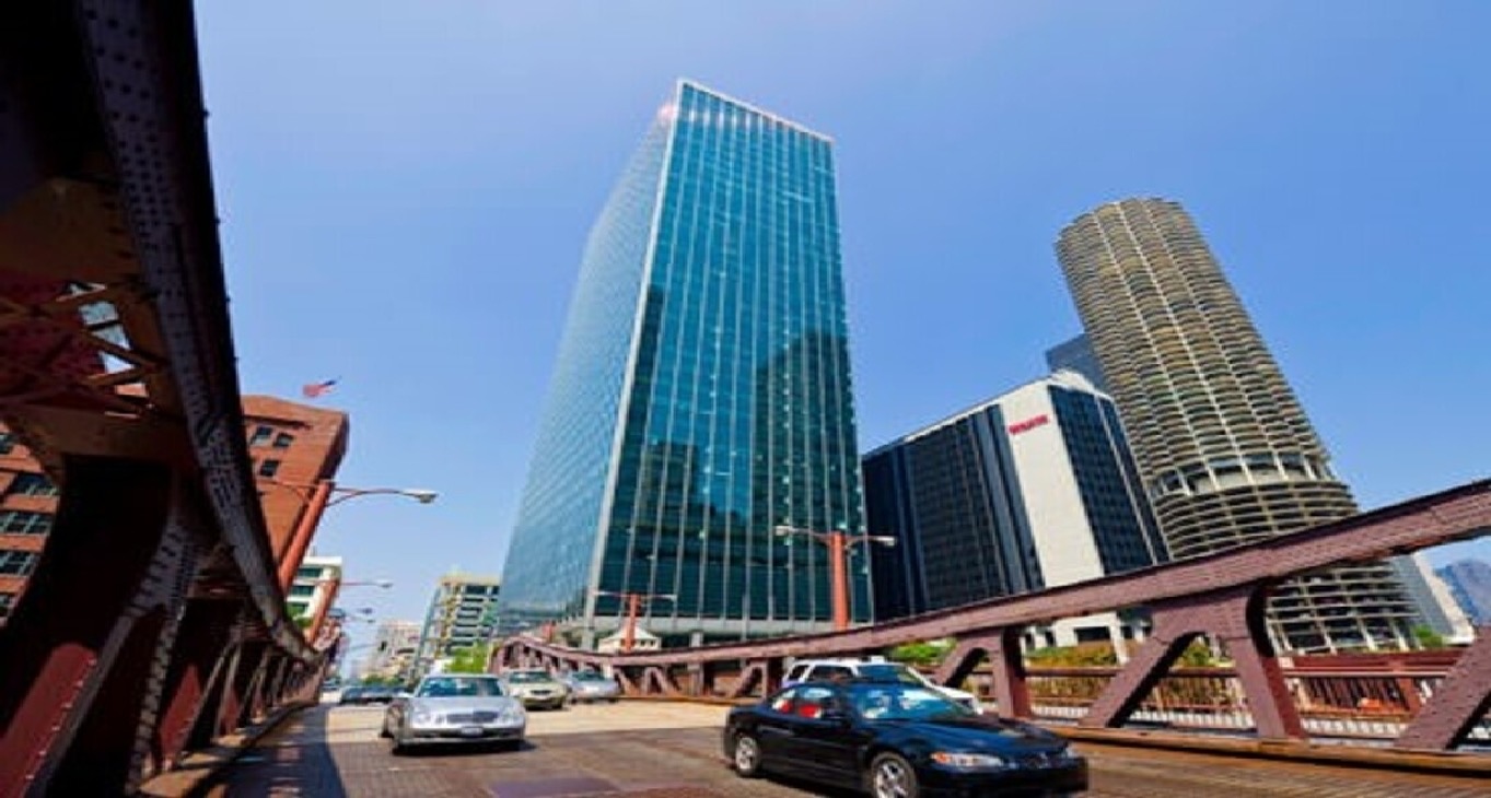 Centre d'affaires 321 North Clark Street Rent office 321 North Clark Street — photo 10