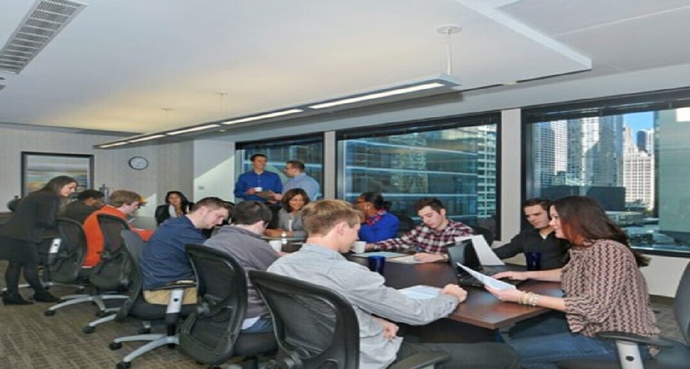 Centre d'affaires 321 North Clark Street Rent office 321 North Clark Street — photo 6