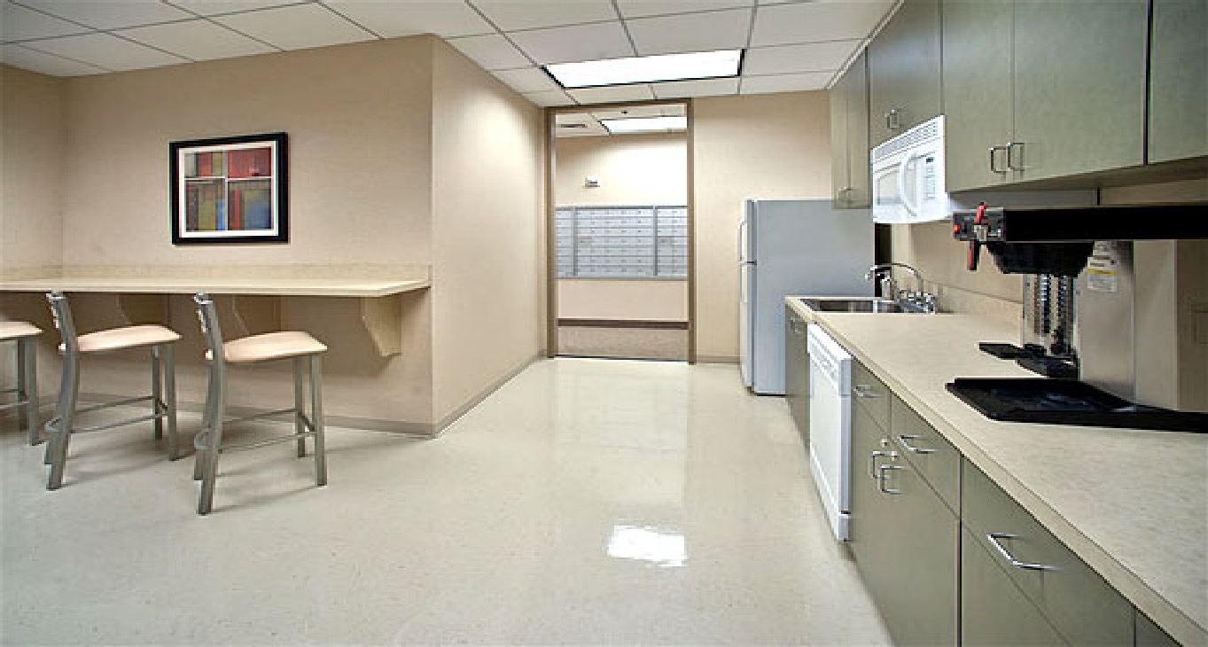 Rent office 3330 Cumberland Boulevard — photo 9