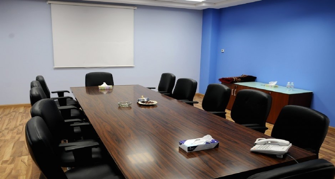 Rent office Al Saqr Business Tower — photo 1