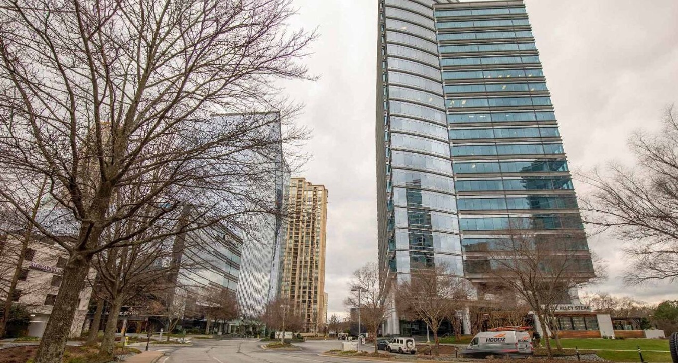 Rent office 3500 Lenox Road — photo 6