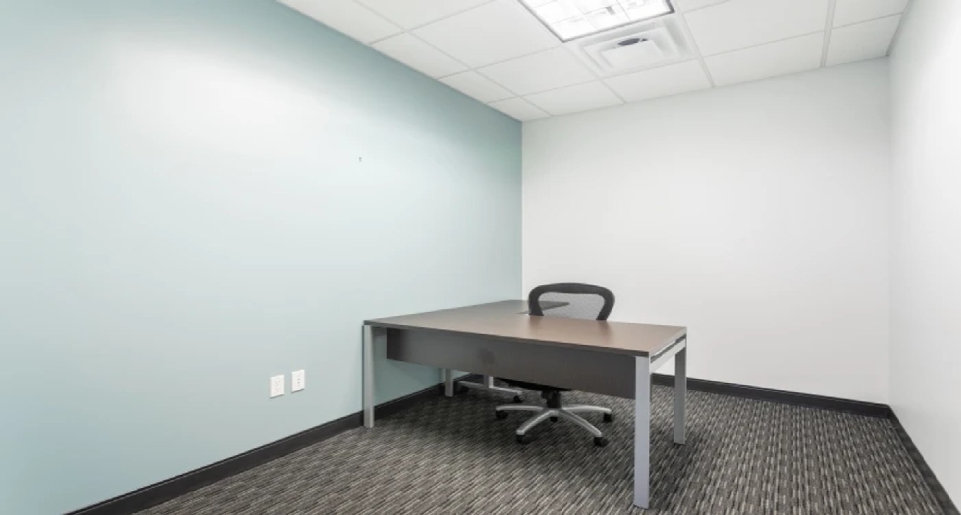 Rent office 400 North St. Paul Street — photo 11
