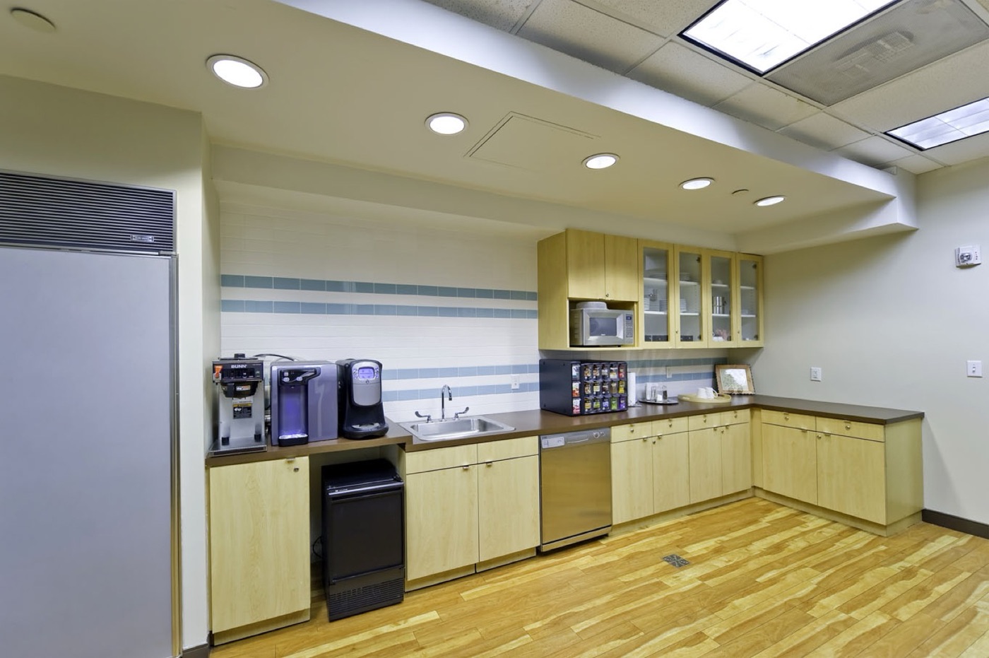 Business center 5201 Blue Lagoon Drive Rent office 5201 Blue Lagoon Drive — photo 4