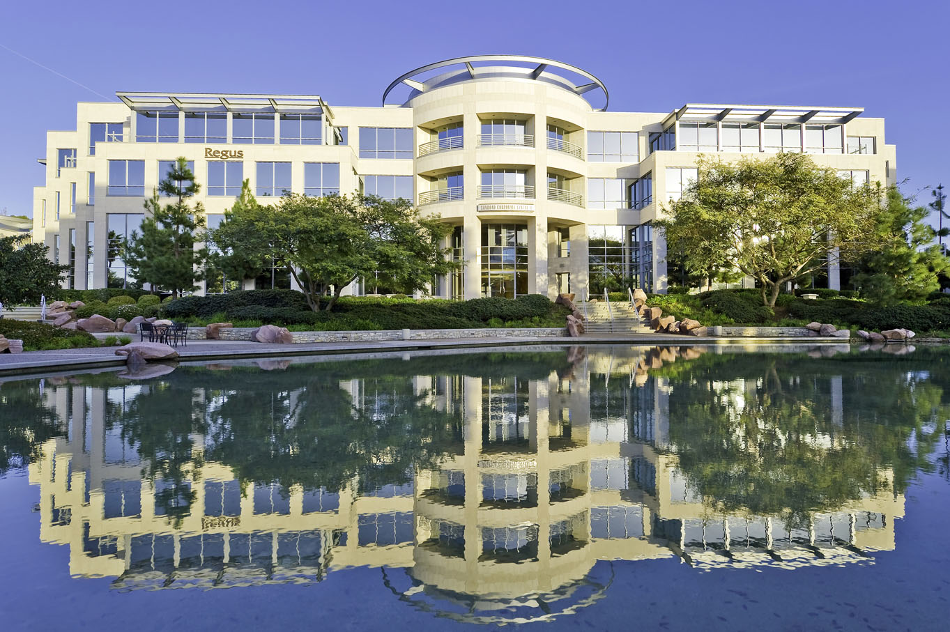 Rent office Sunroad Corporate Center — photo 1