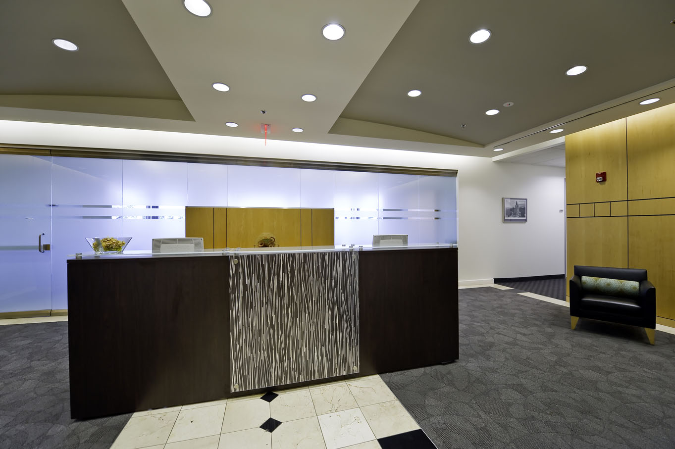 Rent office Sunroad Corporate Center — photo 2