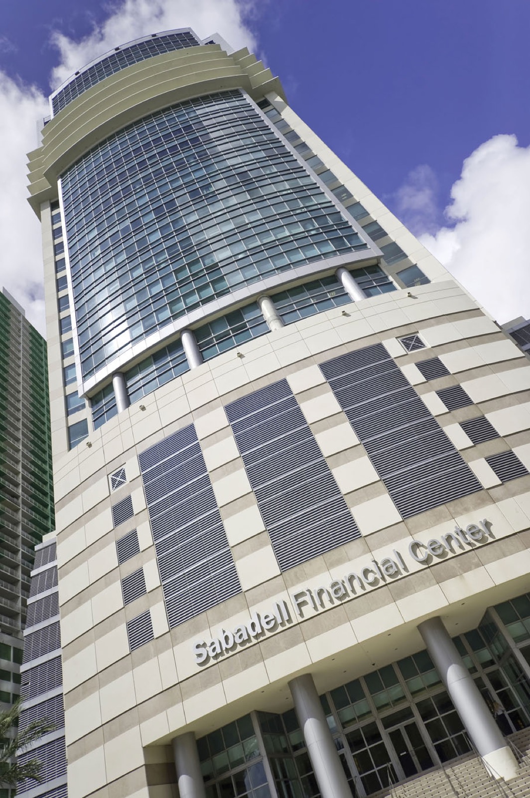 Business center 1111 Brickell Avenue Rent office 1111 Brickell Avenue — photo 1