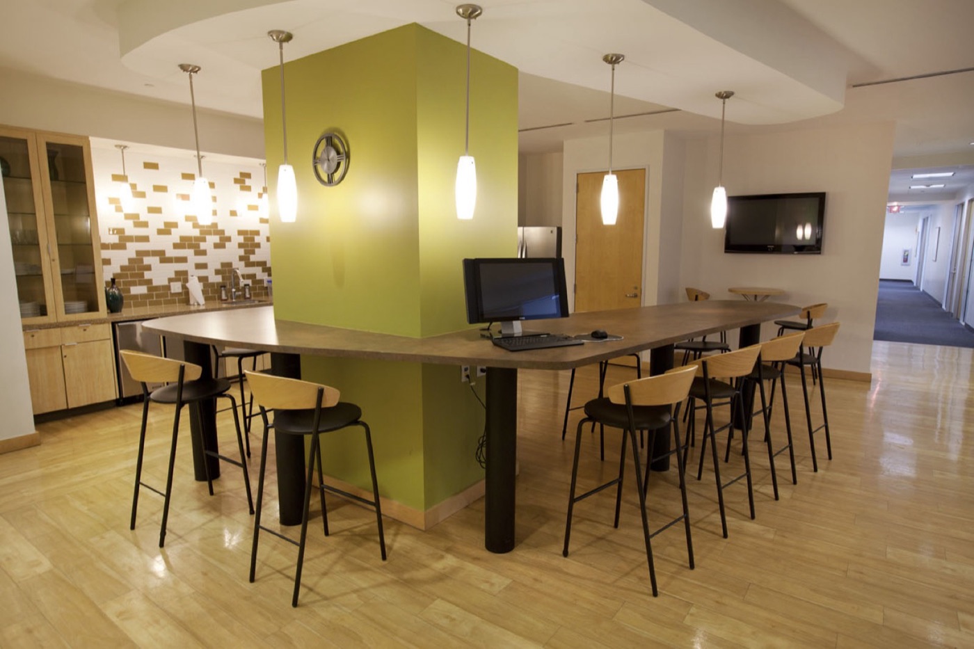 Business center 1111 Brickell Avenue Rent office 1111 Brickell Avenue — photo 4