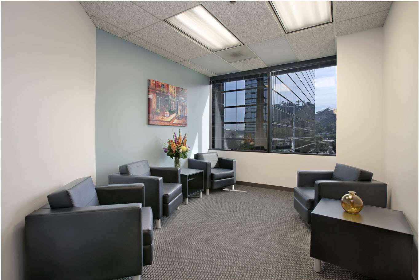 Pusat perniagaan 3111 Camino Del Rio North Rent office 3111 Camino Del Rio North — photo 3