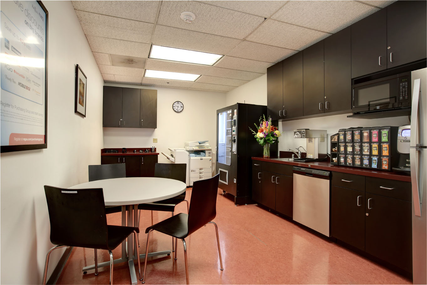 Pusat perniagaan 3111 Camino Del Rio North Rent office 3111 Camino Del Rio North — photo 4