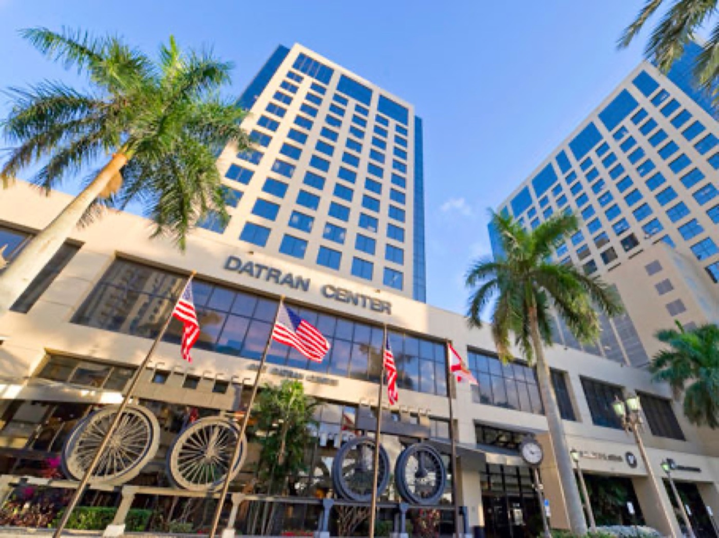 Rent office 9100 South Dadeland Blvd., Suite 1500 — photo 1