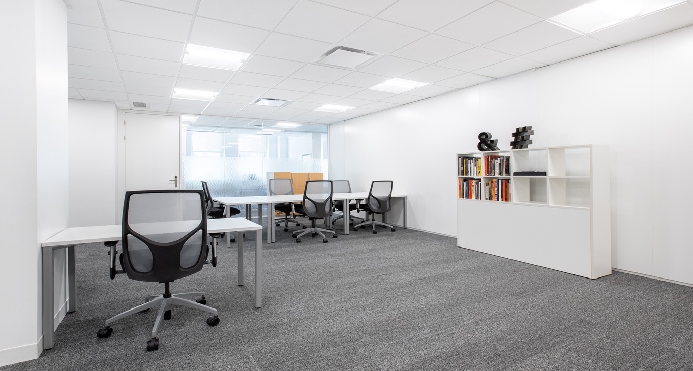 Rent office 424 West 33rd Street — photo 3