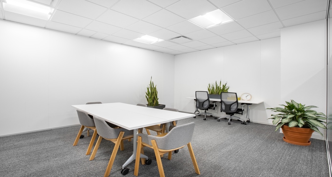 Rent office 424 West 33rd Street — photo 9