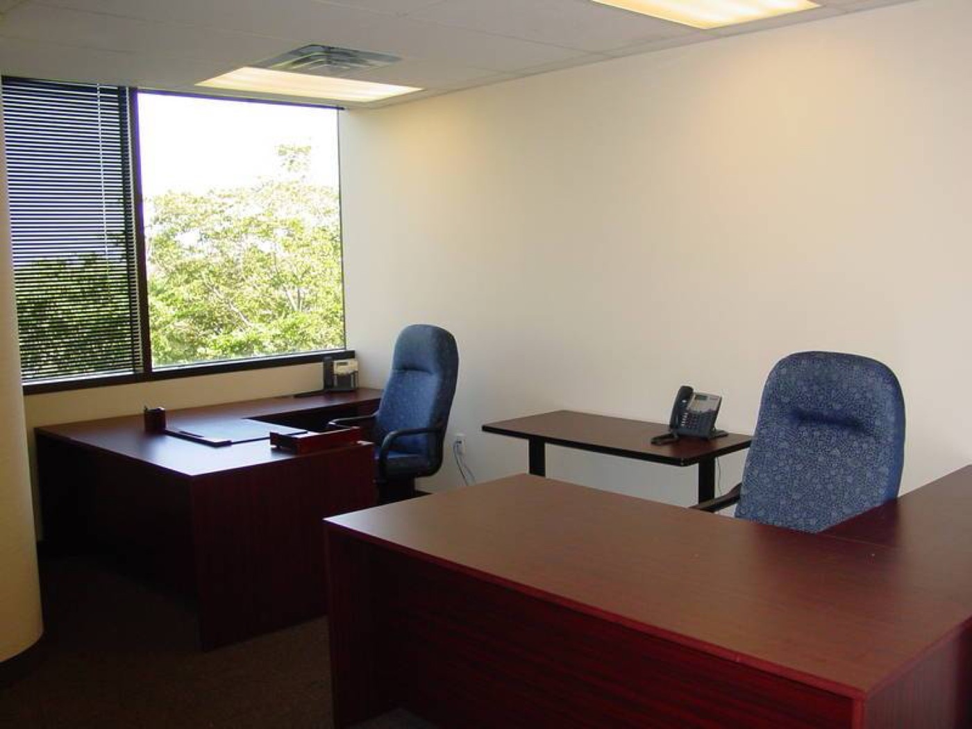 Rent office 6625 Miami Lakes Drive, Miami, Florida — photo 2