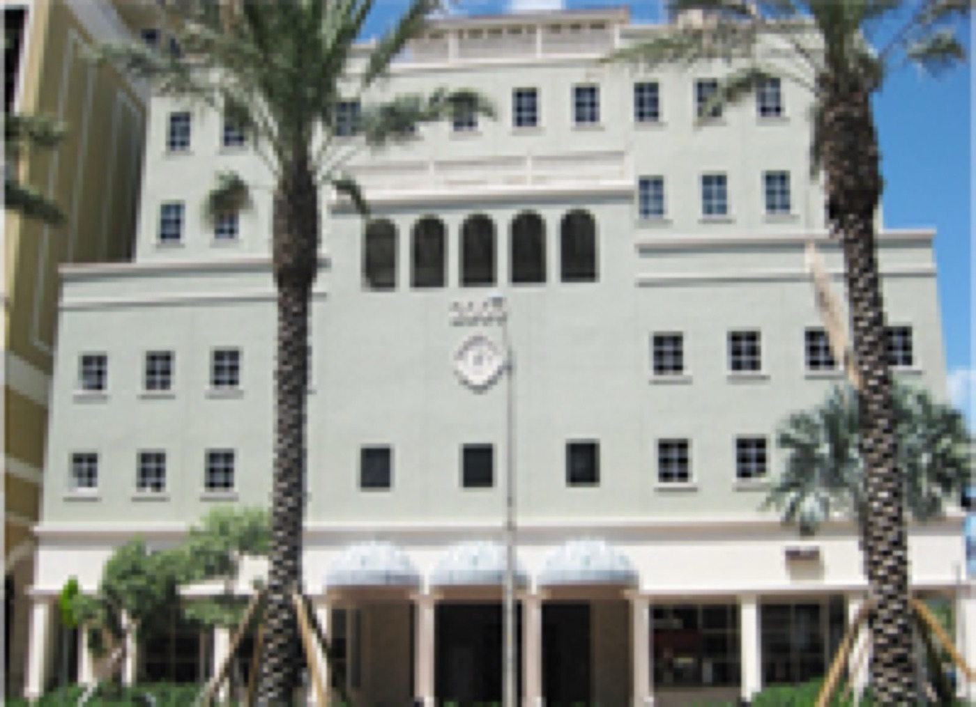 Business center 2000 Ponce De Leon Blvd, Coral Gables, Fl Rent office 2000 Ponce De Leon Blvd, Coral Gables, Fl — photo 1