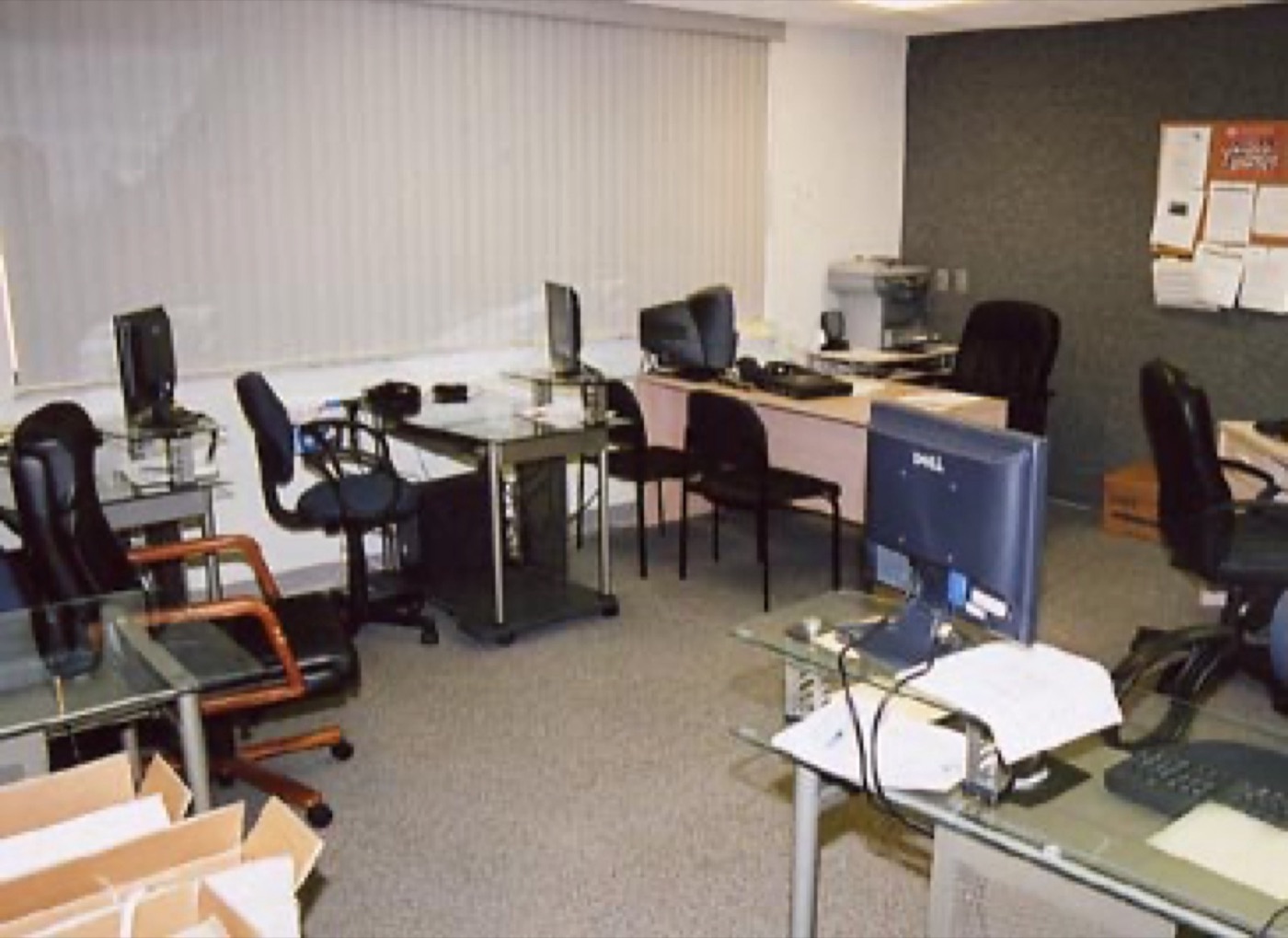 Rent office 1031 Ives Dairy Road, Building 4, Suite 228, Miami, Fl — photo 2