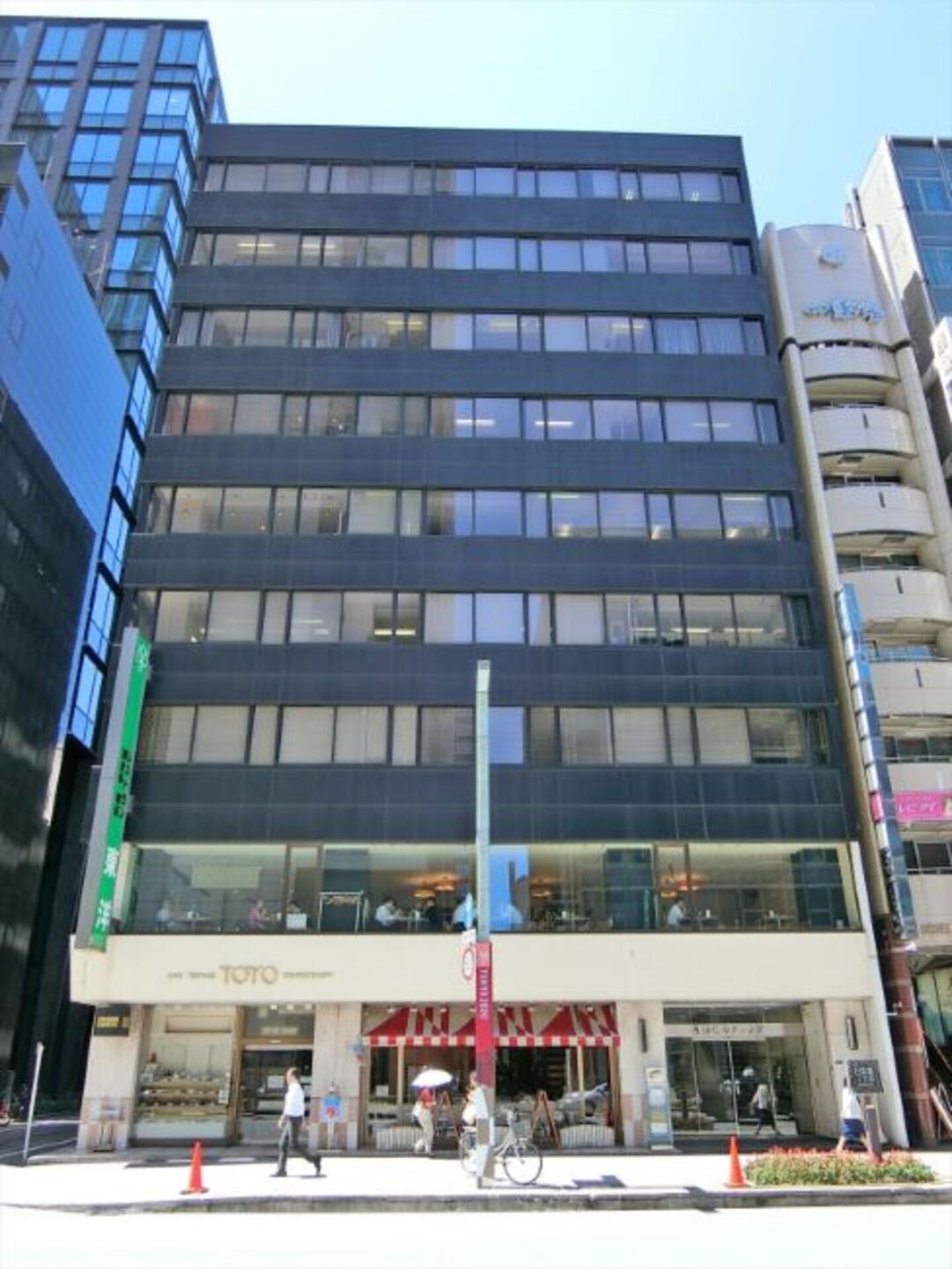Business center Toyo Building Toyo Building — photo 11 of 12