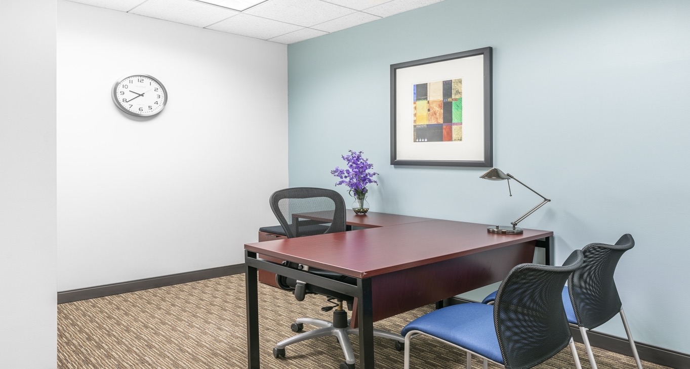 Rent office 445 Park Avenue — photo 7