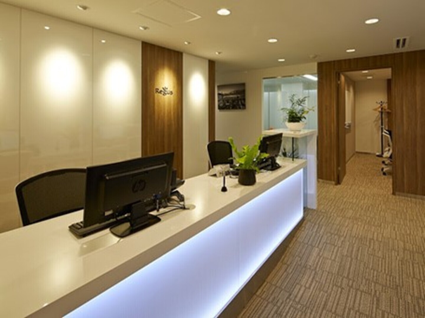 Business center KS Building KS Building — photo 8 of 12