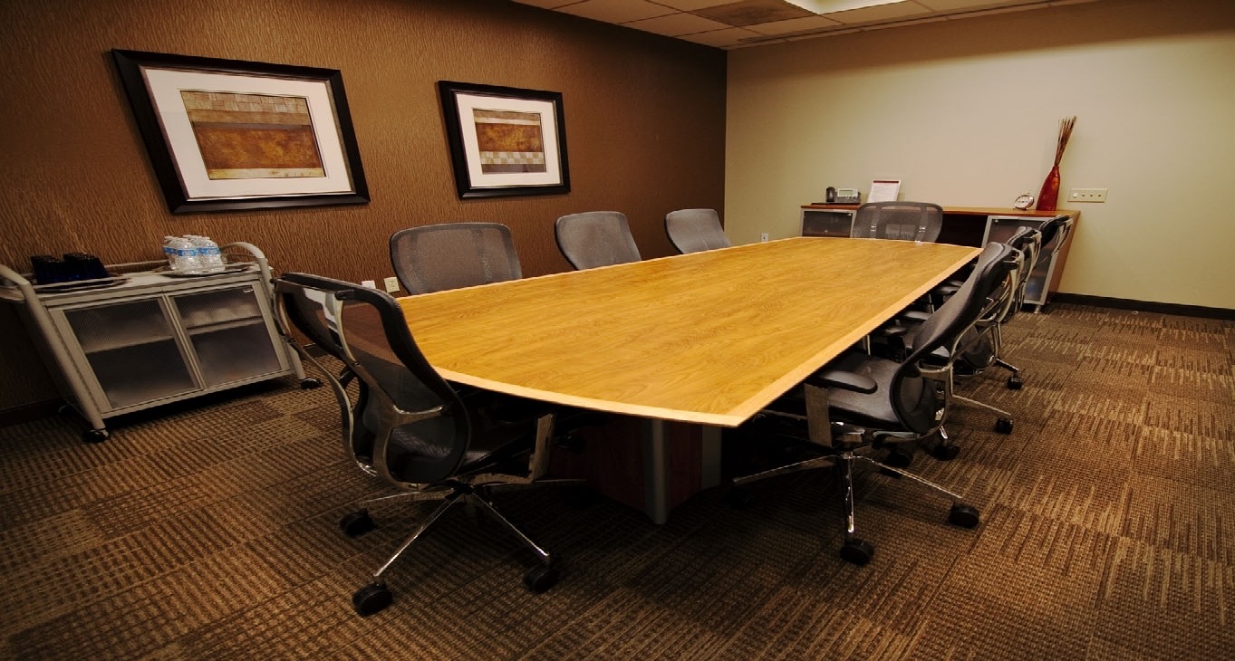 Rent office 4514 Cole Avenue — photo 1
