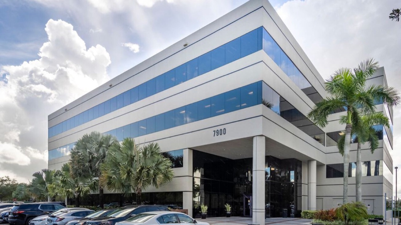 Rent office 7900 Oak Lane, Suite 400 — photo 7