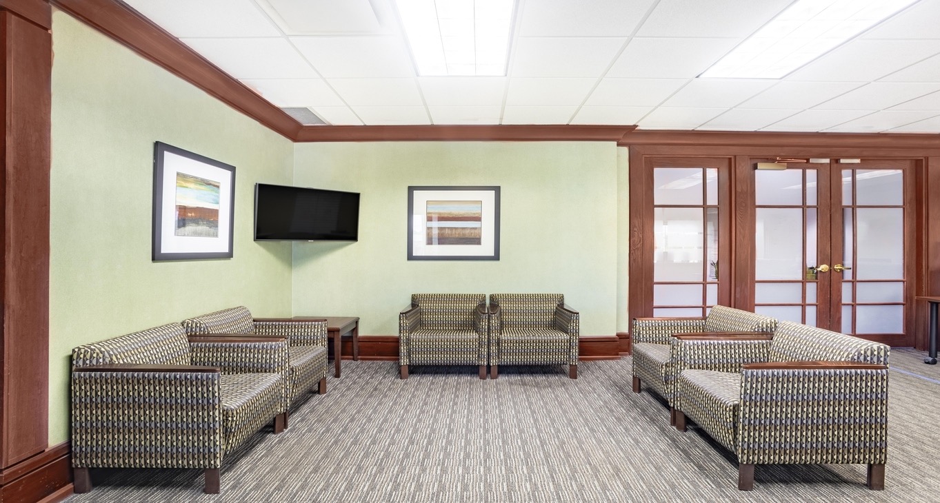 Rent office 470 Olde Worthington Road — photo 1
