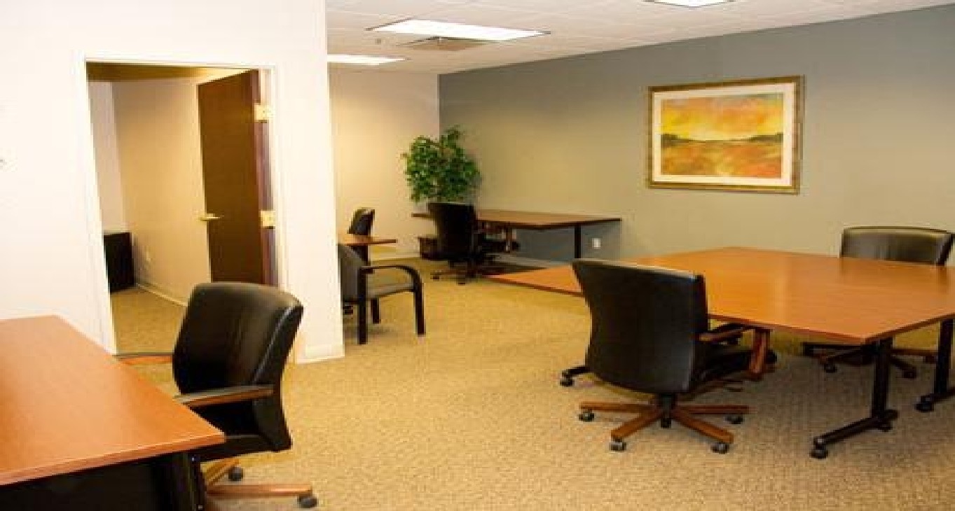 Rent office 470 Olde Worthington Road — photo 9