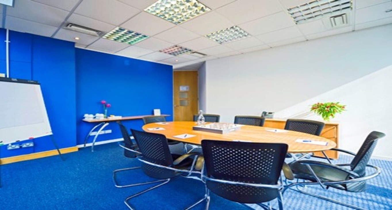 Rent office 48 Warwick Street — photo 3