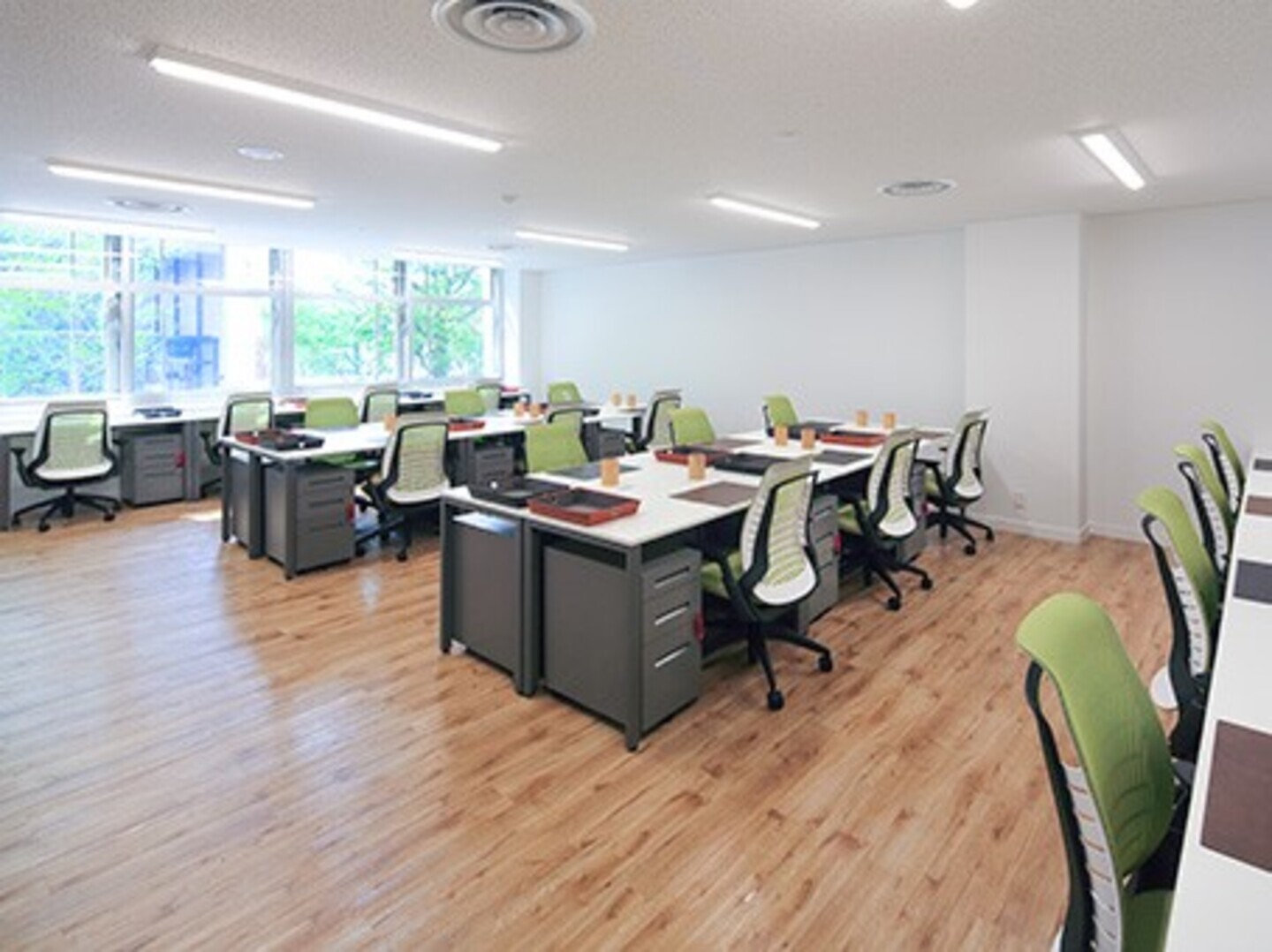 Business center 1-6-1 Otemachi Rent office 1-6-1 Otemachi — photo 3