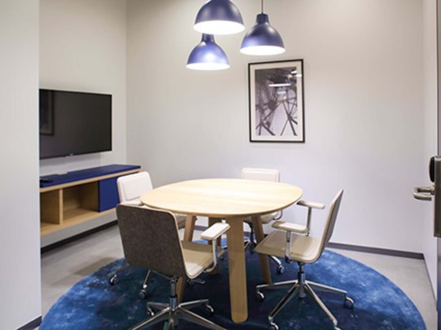 Business center 1-6-1 Otemachi Rent office 1-6-1 Otemachi — photo 4