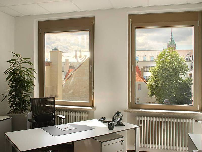 Rent office Landwehrstraße 61 — photo 1
