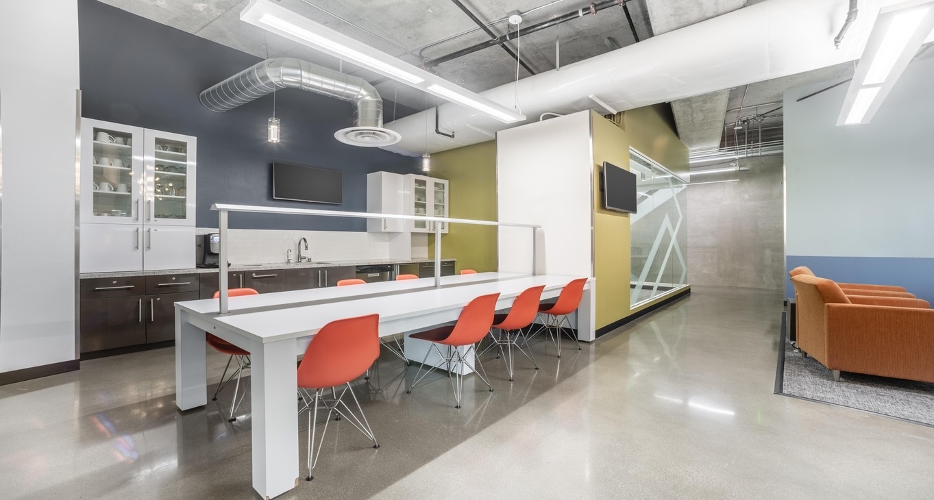 बिज़नेस सेंटर 5250 Lankershim Boulevard Rent office 5250 Lankershim Boulevard — photo 4