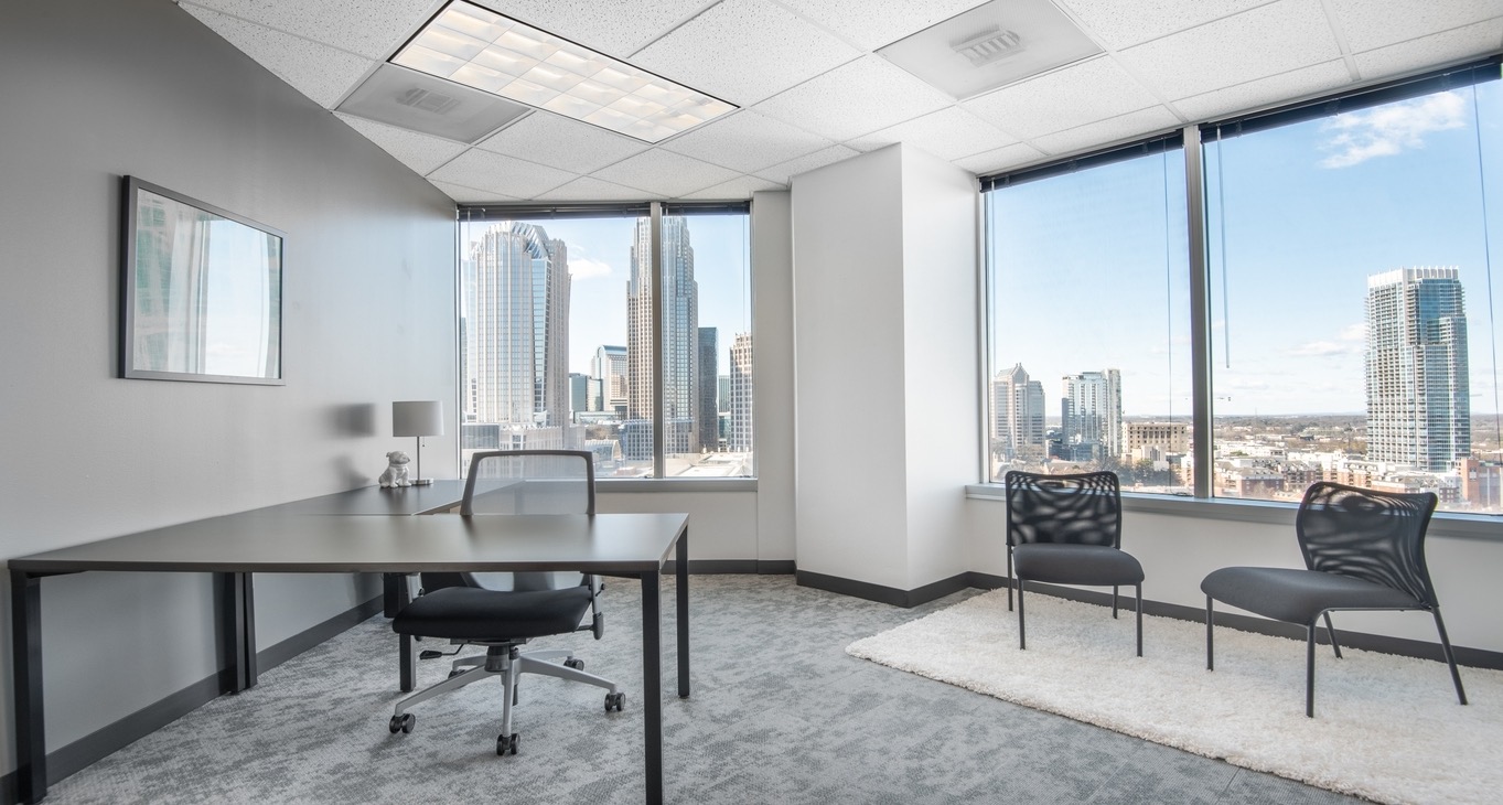 Rent office 525 North Tryon Street — photo 9