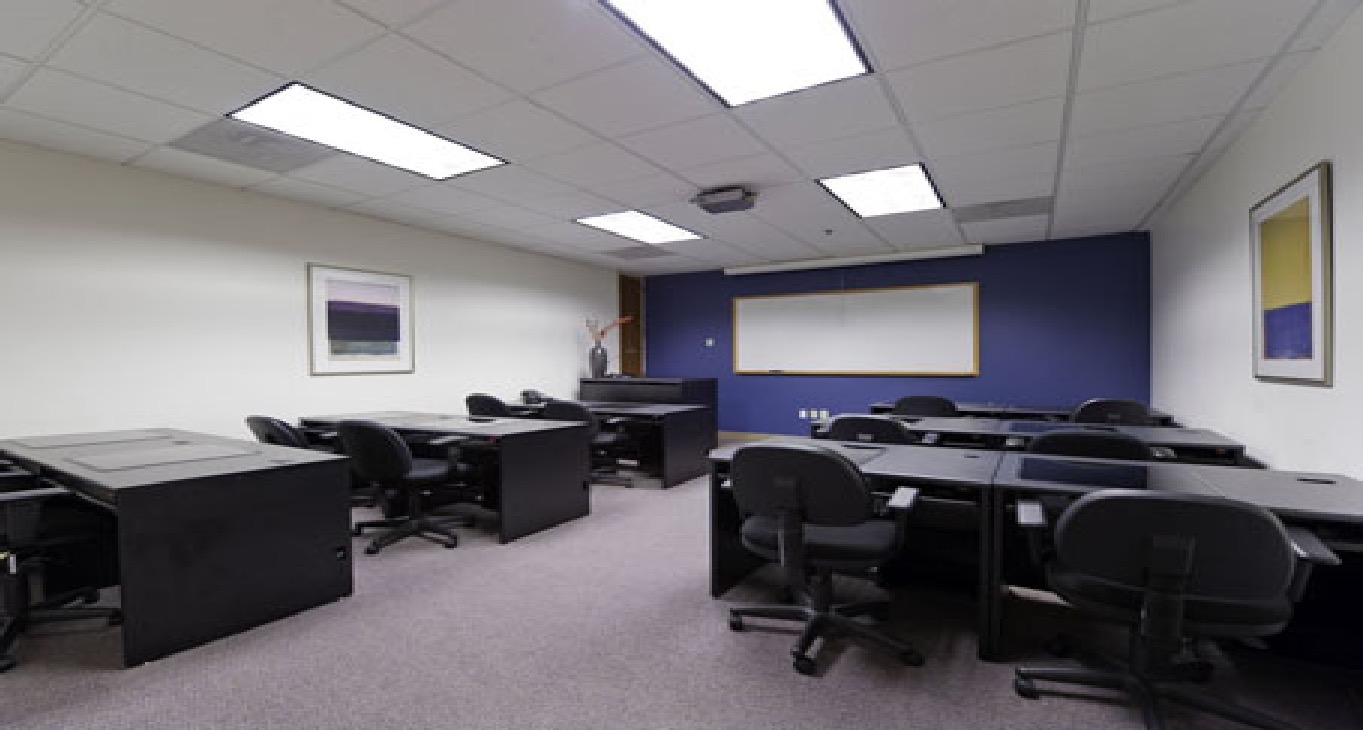 Rent office 5555 Glenridge Drive — photo 7