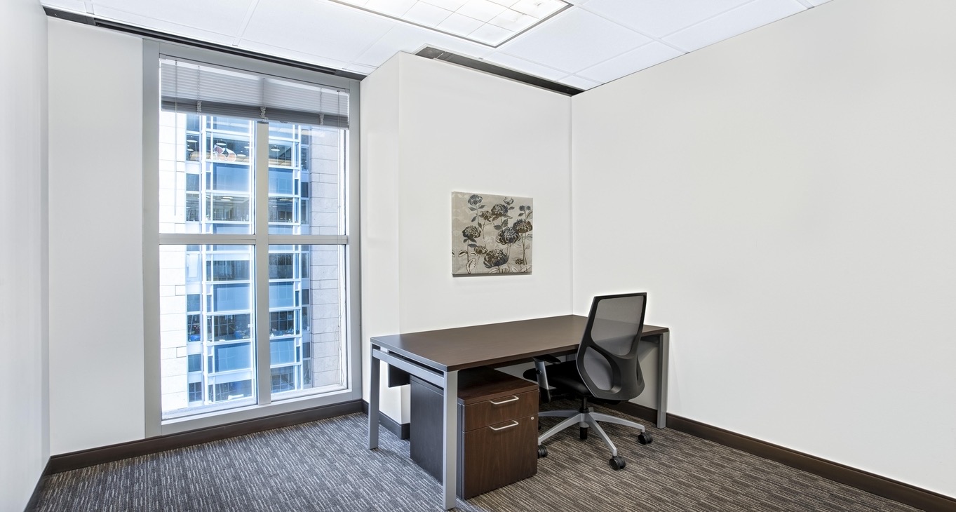 Rent office 580 California Street — photo 3