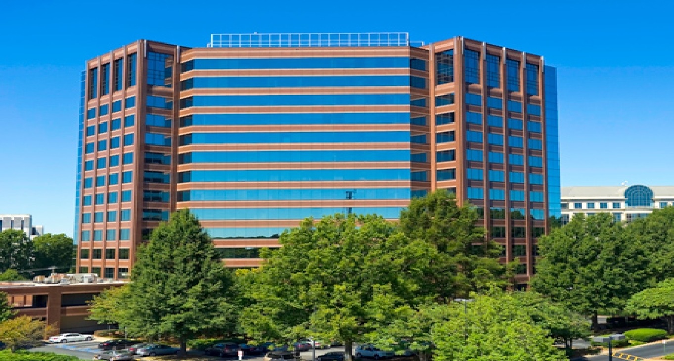Business center 6000 Fairview Road, Suite 1200 Rent office 6000 Fairview Road, Suite 1200 — photo 7