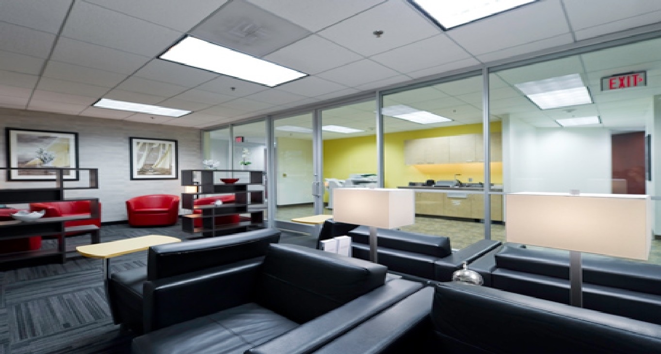Business center 6000 Fairview Road, Suite 1200 Rent office 6000 Fairview Road, Suite 1200 — photo 3