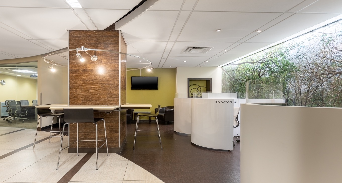 Rent office 600 Third Avenue — photo 2
