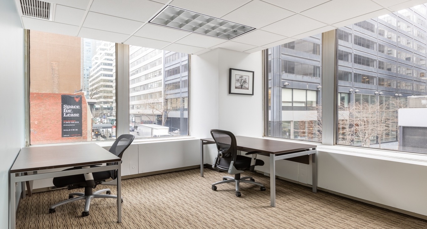 Rent office 600 Third Avenue — photo 1