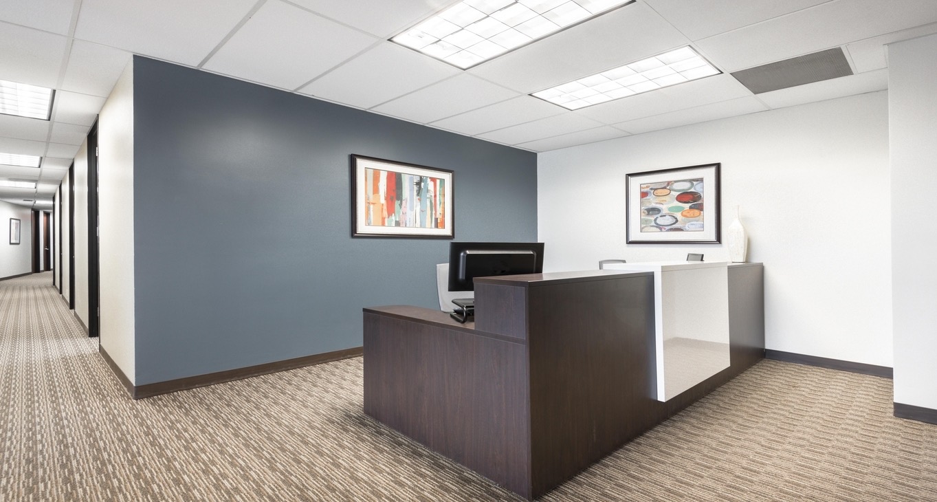 Businesscenter 6201 Fairview Road Rent office 6201 Fairview Road — photo 2