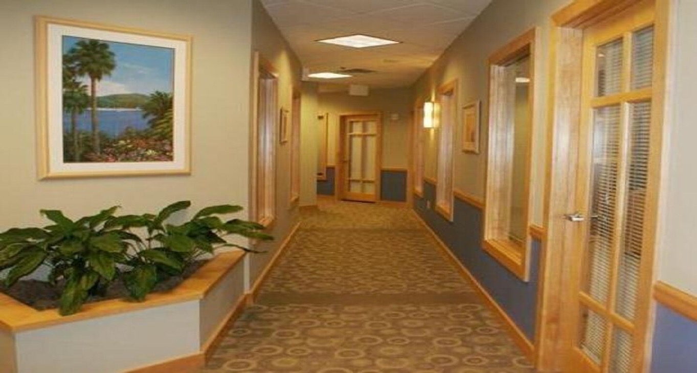 Rent office 6565 N. MacArthur Blvd. — photo 2