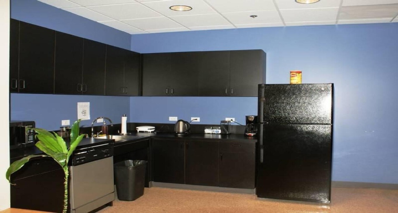 Rent office 6565 N. MacArthur Blvd. — photo 8