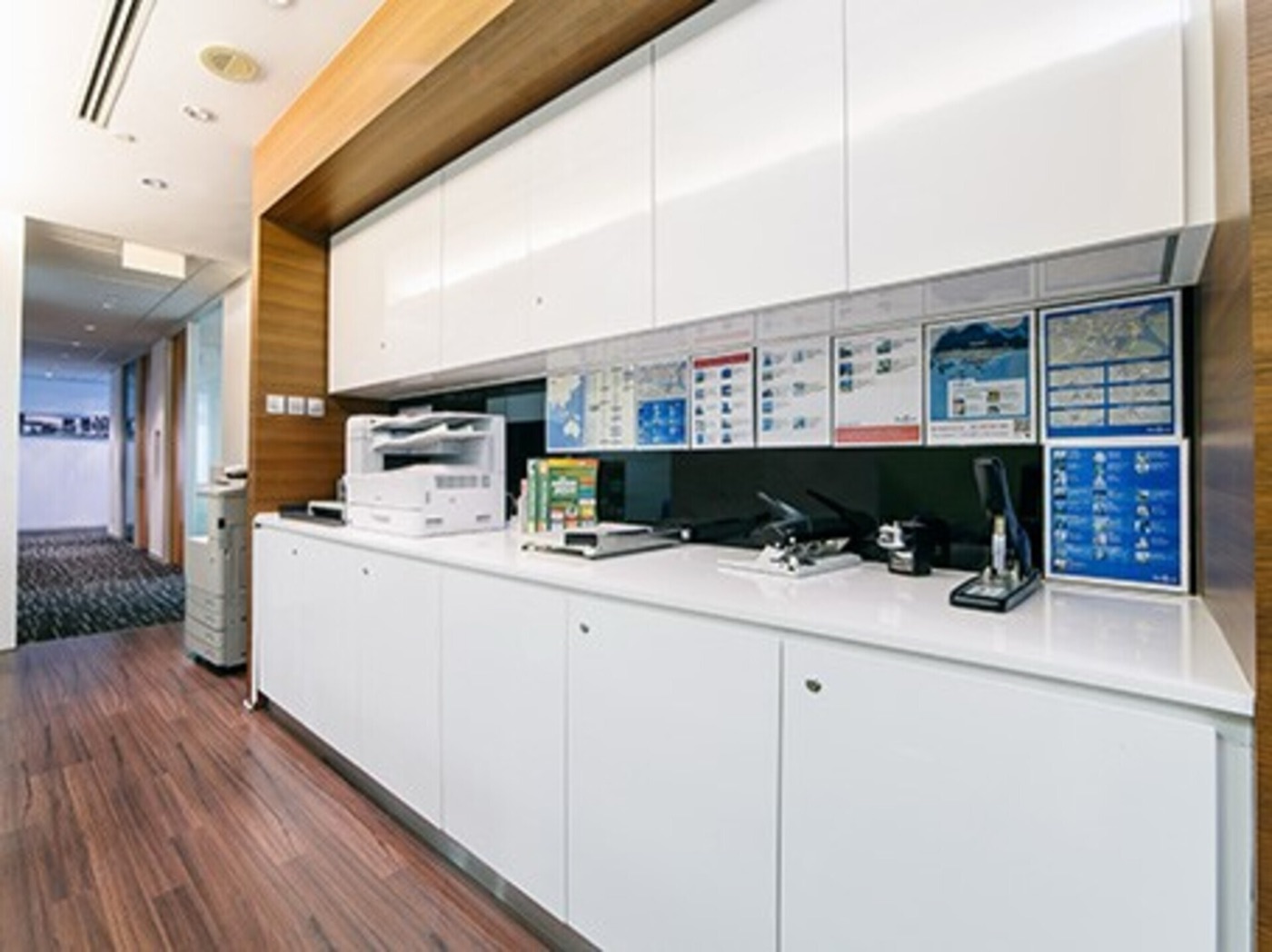 Business center 80 Raffles Place Rent office 80 Raffles Place — photo 7