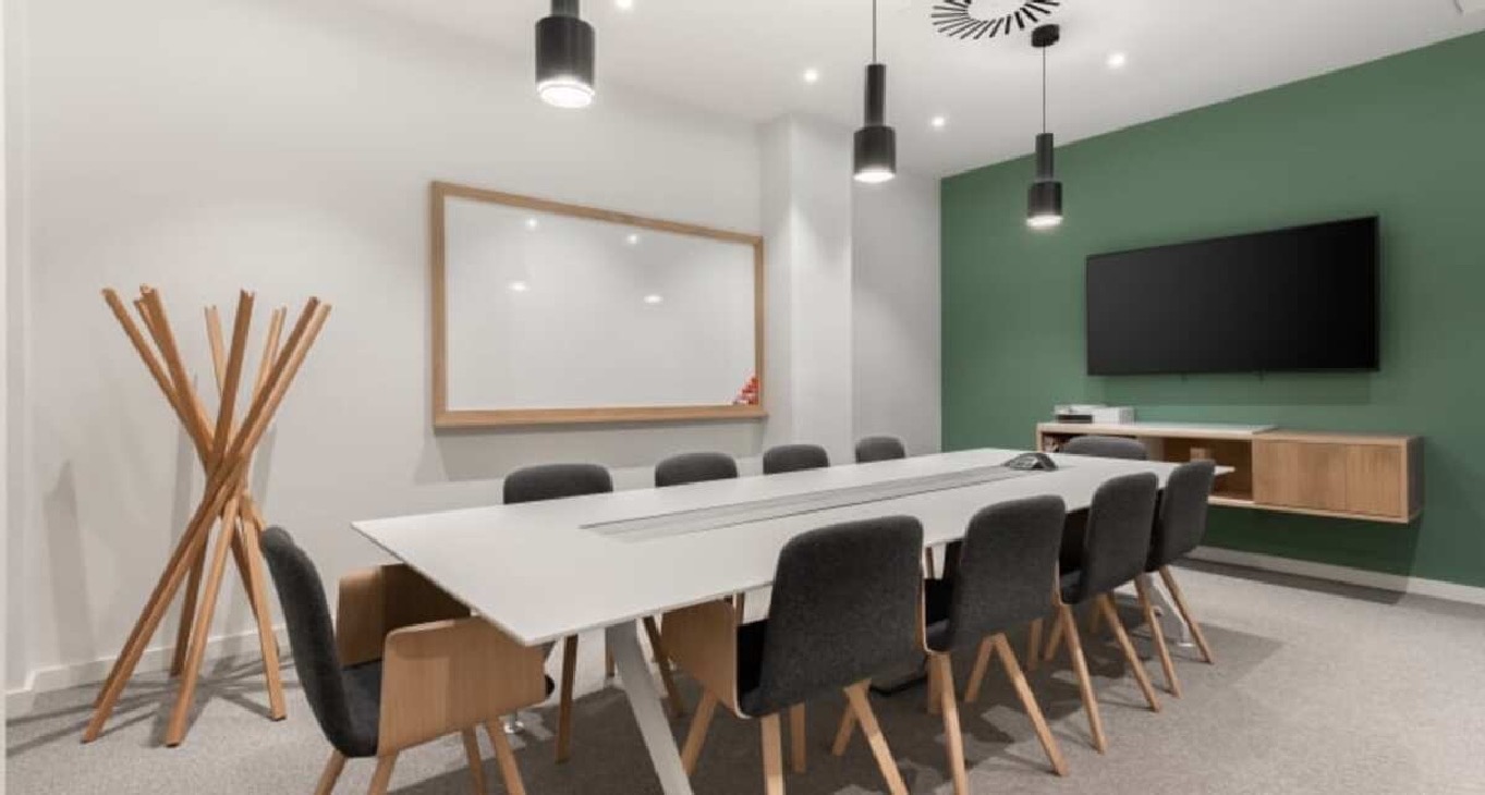 Rent office 6671 Southwest Fwy — photo 10