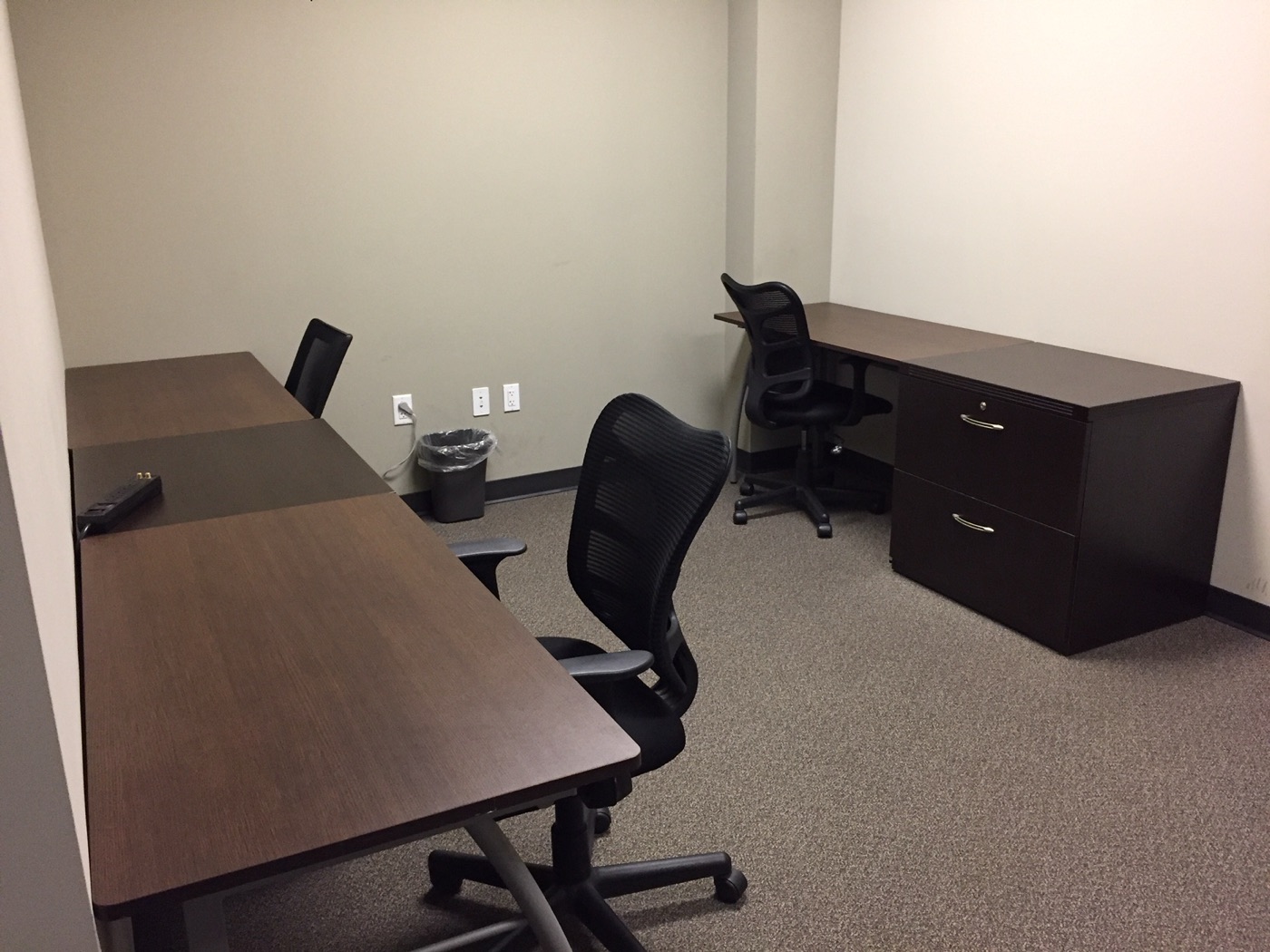 Rent office 2173 Salk Avenue — photo 4
